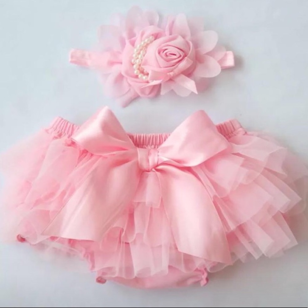 Tutu baby girl and headband flower